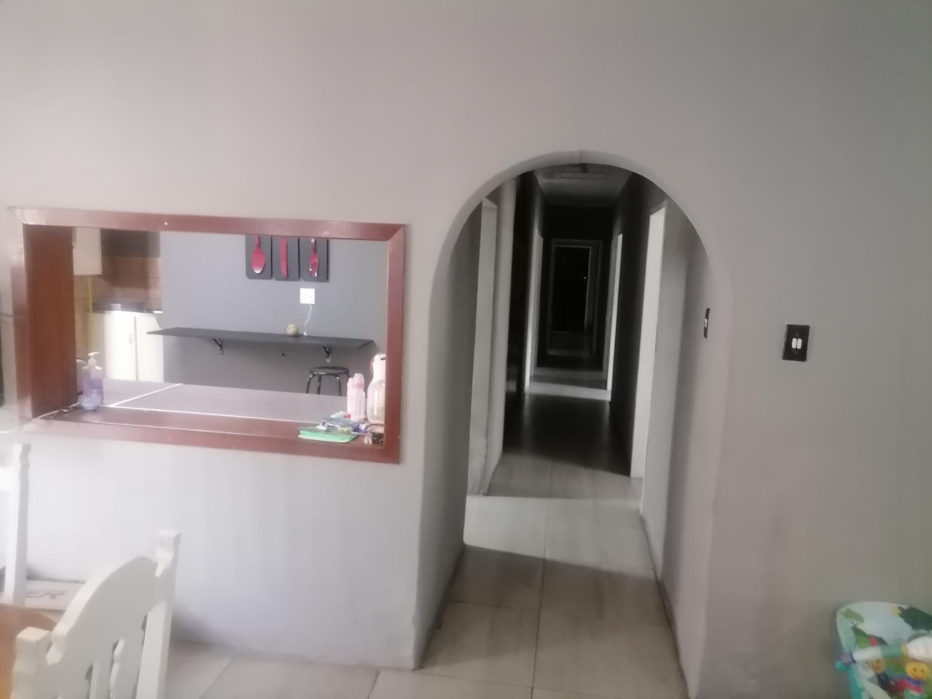 Dining Room of property in Welgelegen (Polokwane)