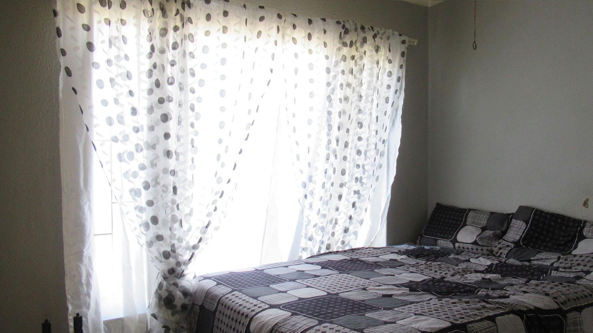Bed Room 1 - 10 square meters of property in Oaklands - JHB