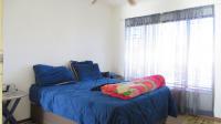Main Bedroom - 17 square meters of property in Oaklands - JHB