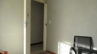 Bed Room 2 - 10 square meters of property in Oaklands - JHB