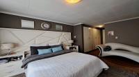 Bed Room 1 of property in The Reeds