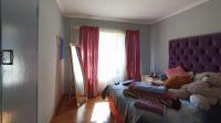 Bed Room 2 - 12 square meters of property in The Reeds