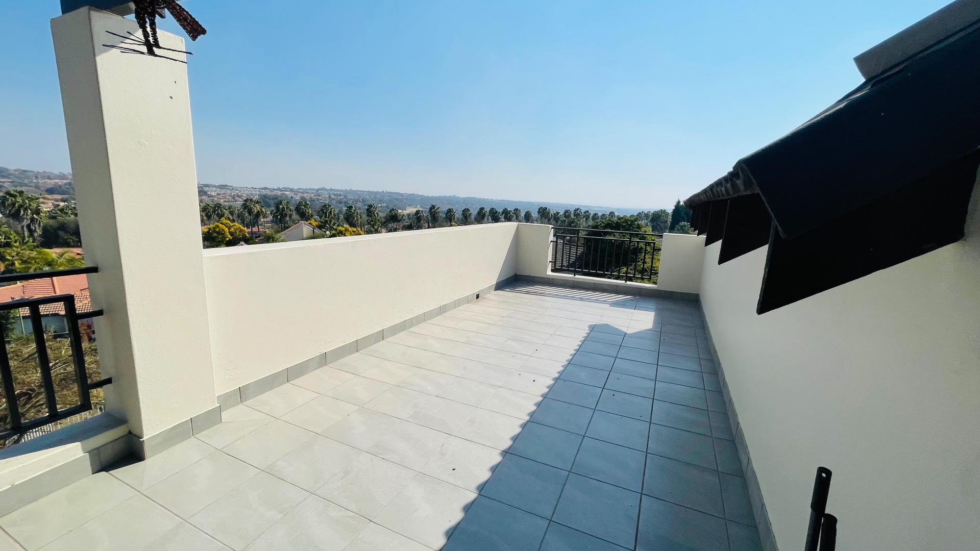Balcony of property in Fourways