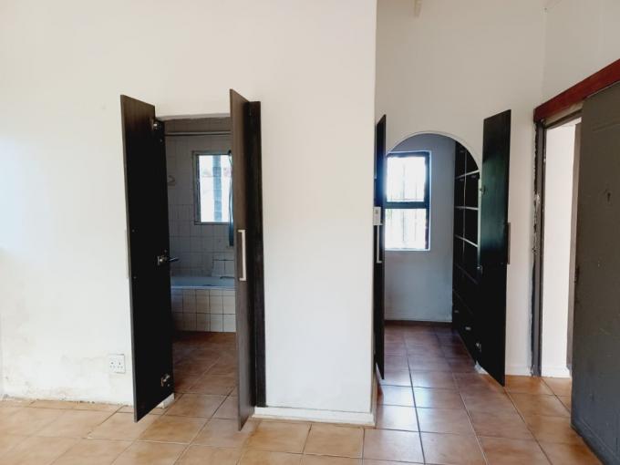 House for Sale For Sale in Shelly Beach MR652170 MyRoof