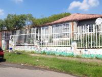 Front View of property in Hurst Hill