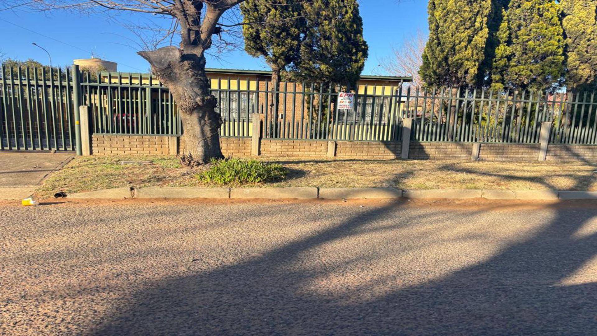Front View of property in Johannesburg Central
