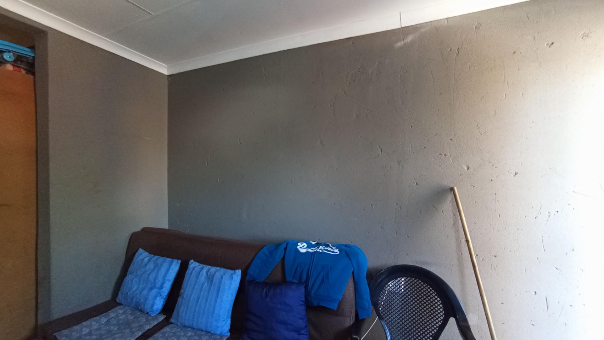 Spaces - 24 square meters of property in Elsburg