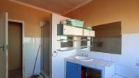 Bathroom 1 - 33 square meters of property in Elsburg