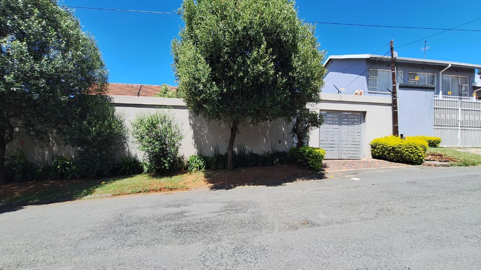 Front View of property in Sydenham - JHB