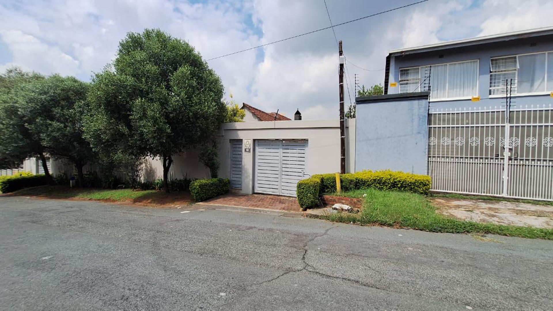 Front View of property in Sydenham - JHB