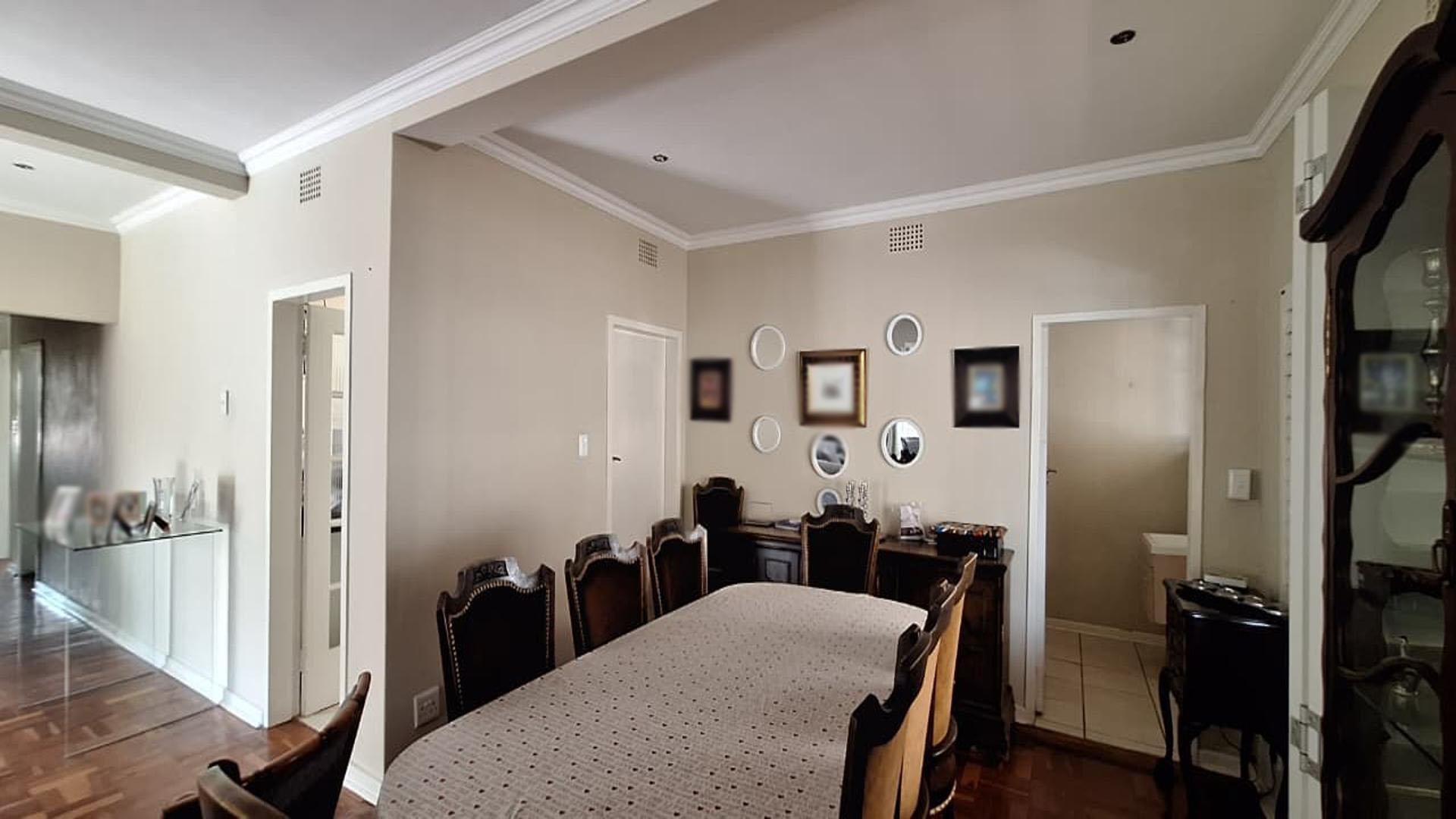 Dining Room - 10 square meters of property in Sydenham - JHB