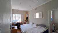 Bed Room 1 - 19 square meters of property in Sydenham - JHB