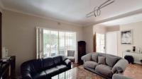 Lounges - 47 square meters of property in Sydenham - JHB