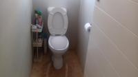 Bathroom 1 - 2 square meters of property in Lehae
