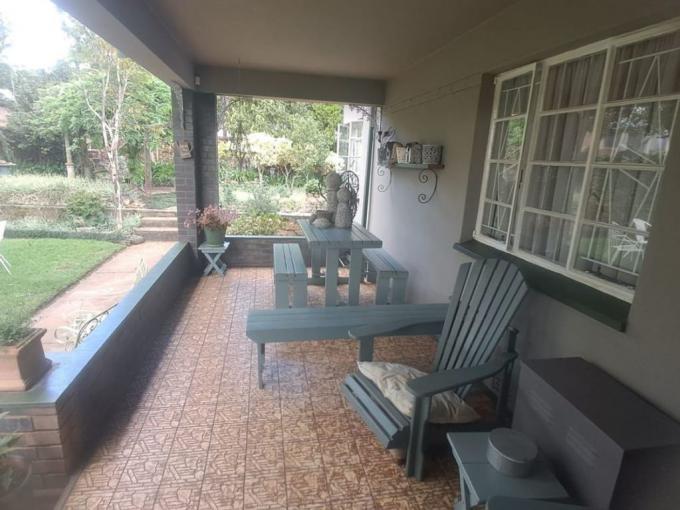 6 Bedroom House for Sale For Sale in Piet Retief - MR652492