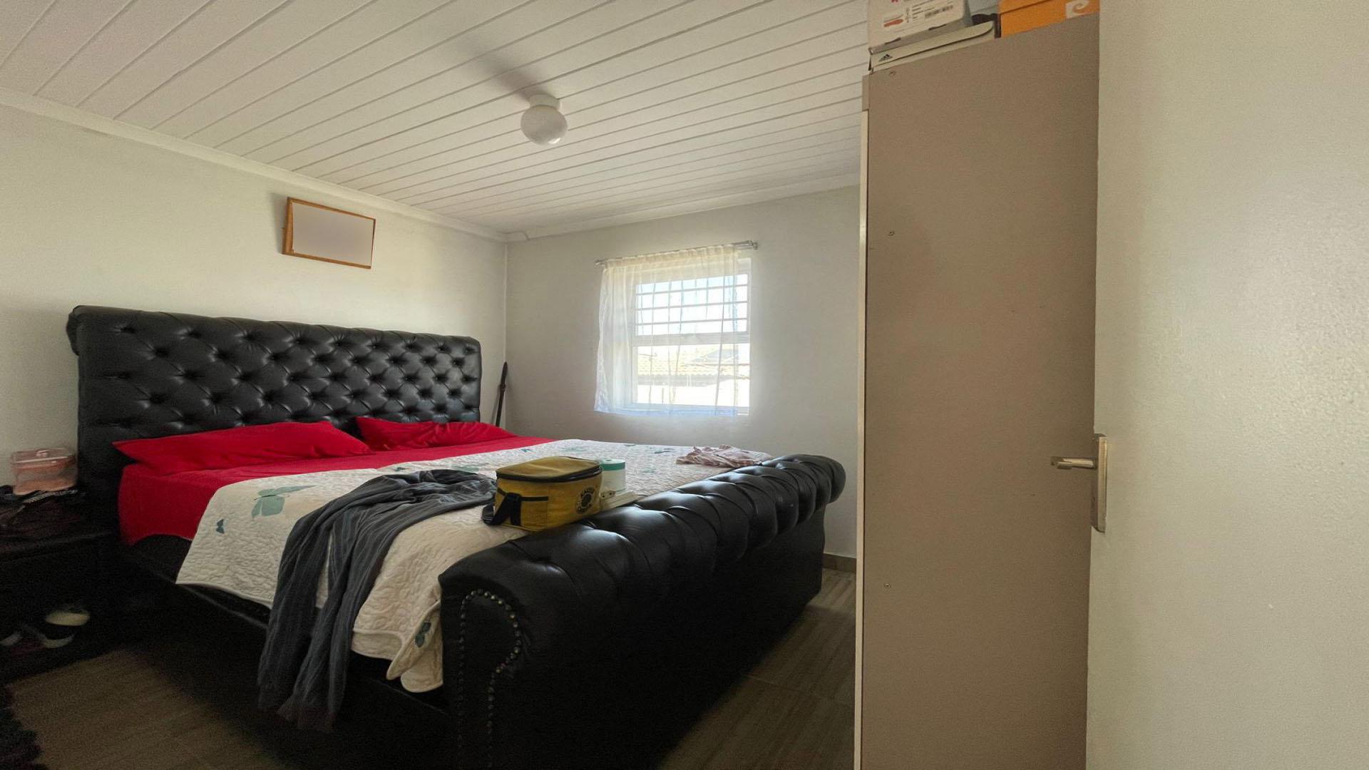 Bed Room 3 - 10 square meters of property in Paarl