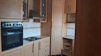 Kitchen of property in Ginsberg