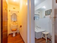  of property in Kloof 