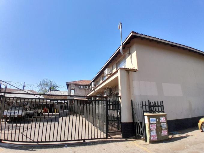 Commercial to Rent in Rustenburg - Property to rent - MR652756