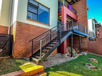 2 Bedroom 2 Bathroom Simplex for Sale for sale in Glenvista