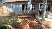 Backyard of property in Chantelle