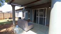 Patio of property in Chantelle