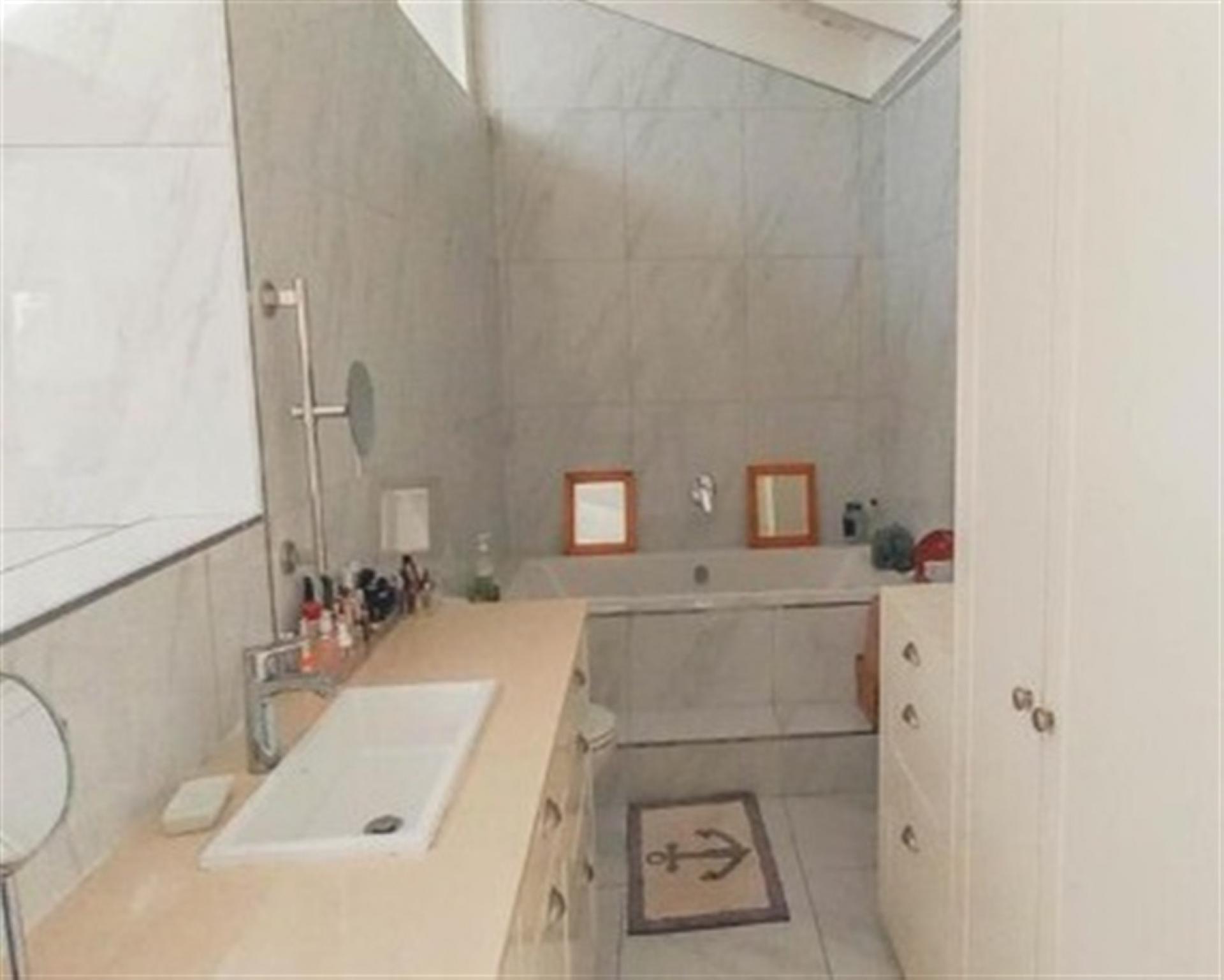 Main Bathroom of property in Marina da Gama