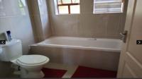 Bathroom 2 of property in Valley View Estate