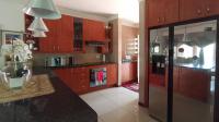 Kitchen - 19 square meters of property in Valley View Estate