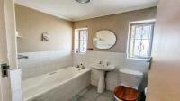 Bathroom 1 of property in Bellair - DBN