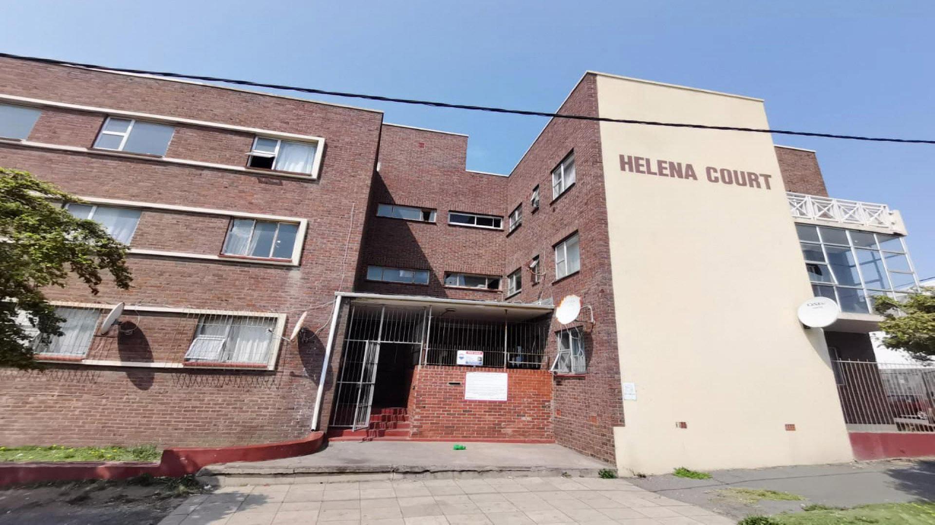 Front View of property in Quigney