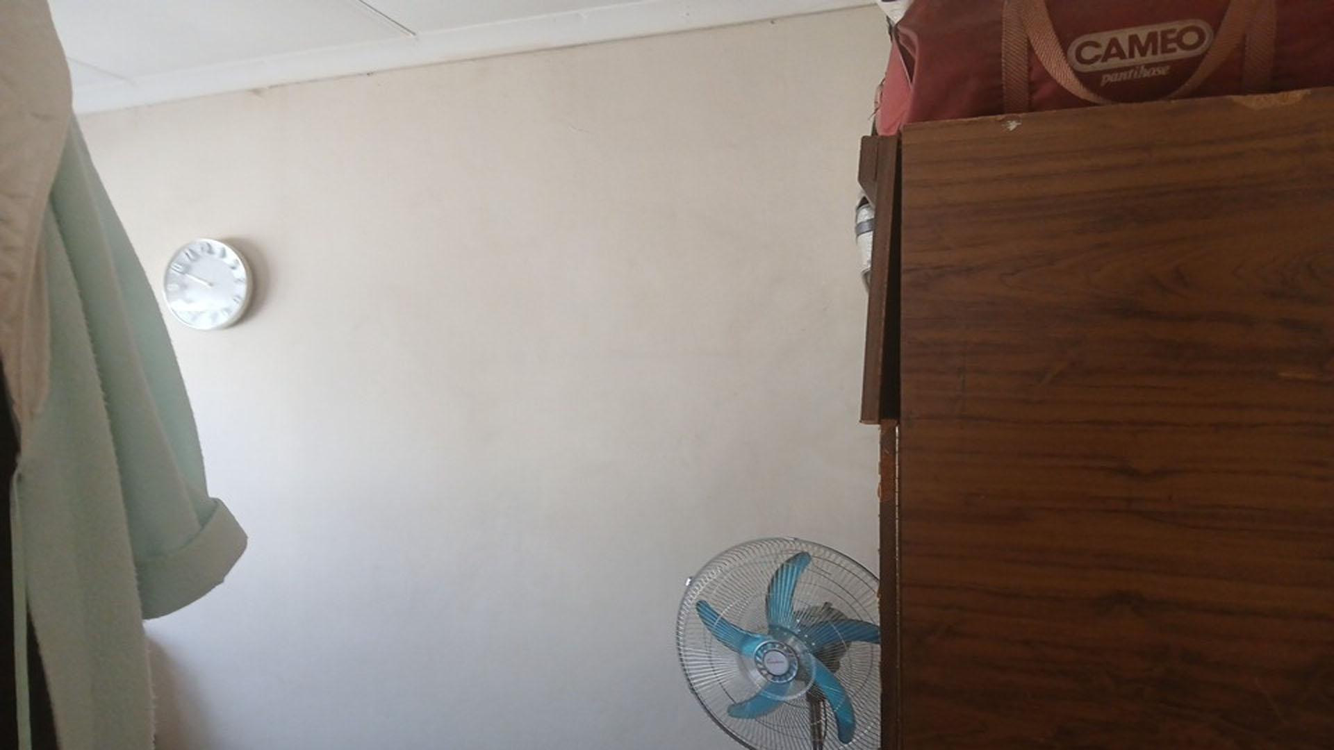 Bed Room 1 of property in Estcourt