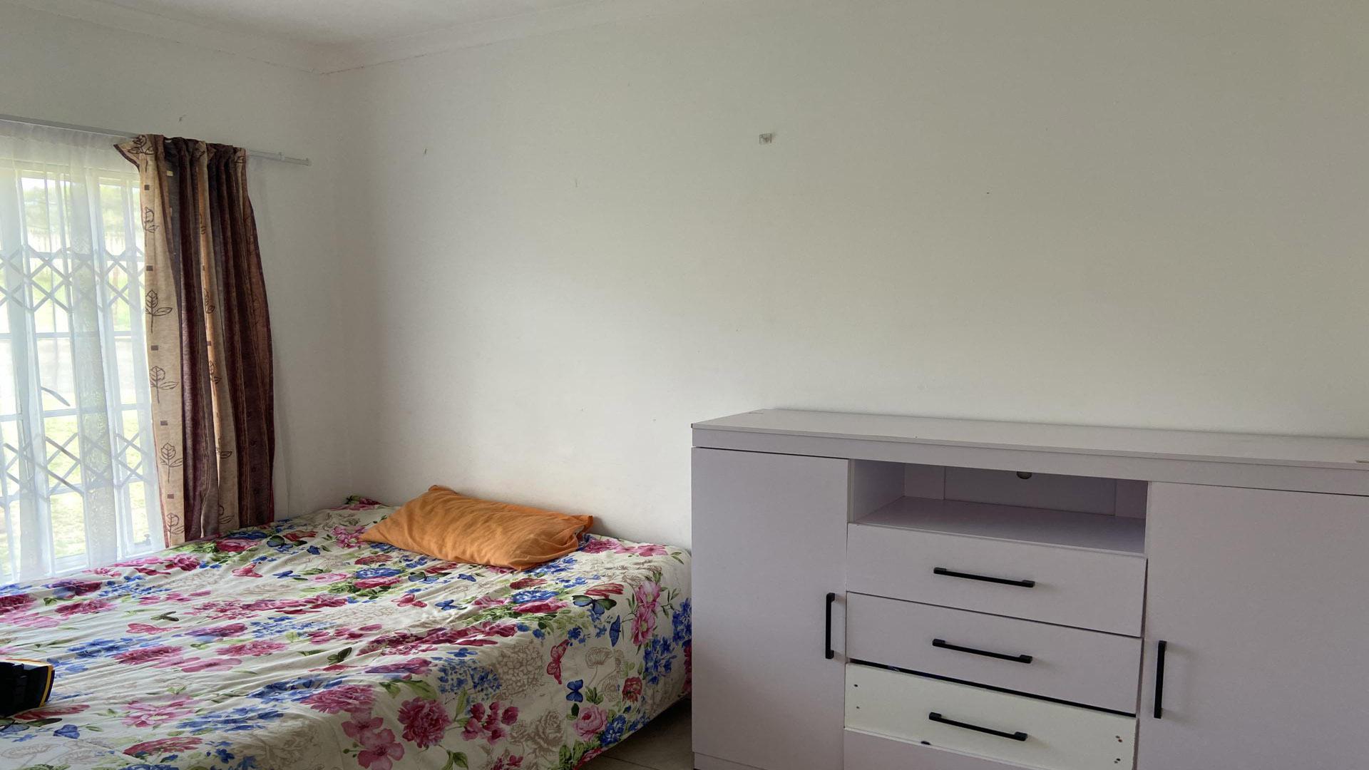 Bed Room 2 of property in Pietermaritzburg (KZN)