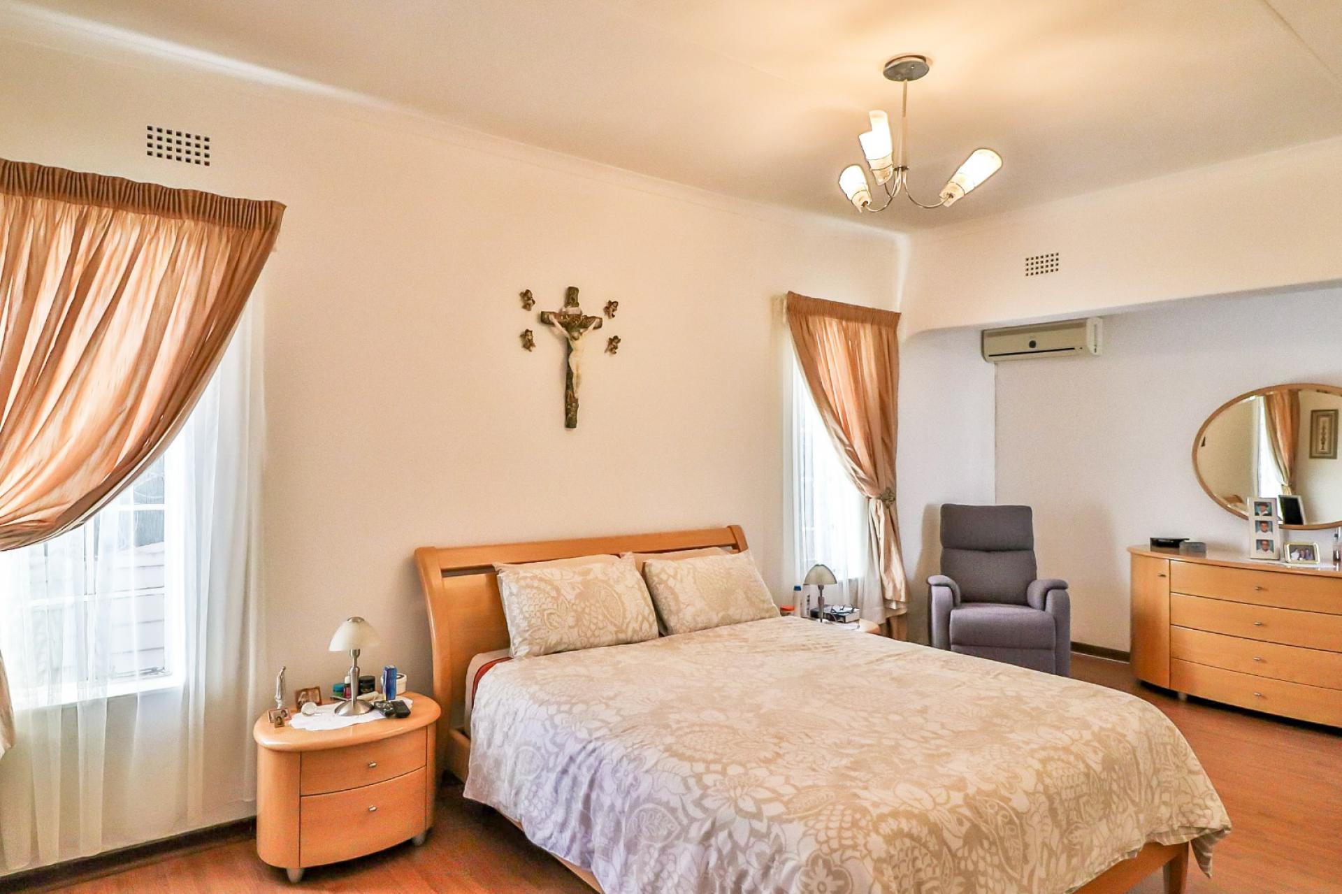 Main Bedroom of property in Randhart