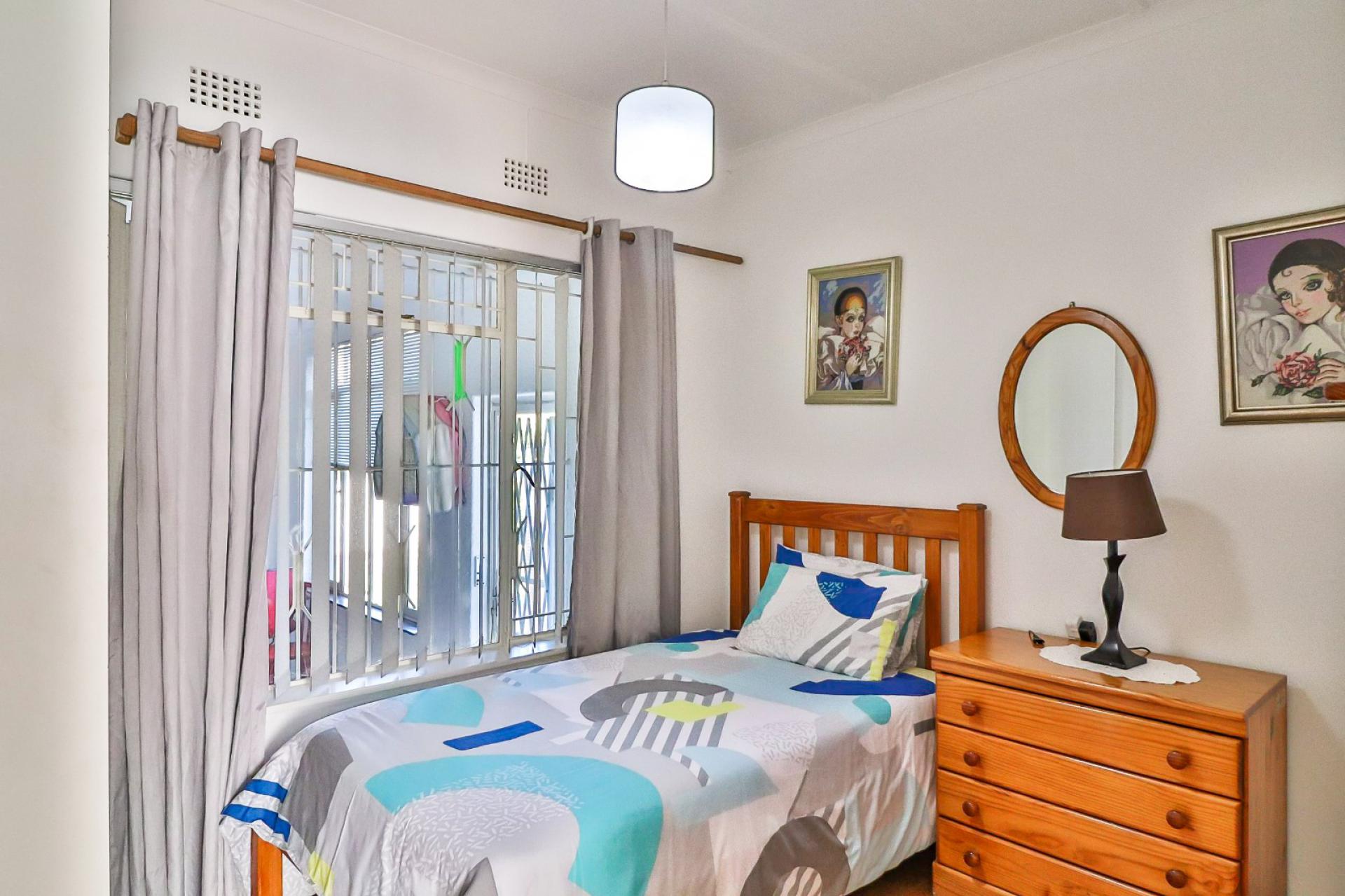 Bed Room 1 of property in Randhart