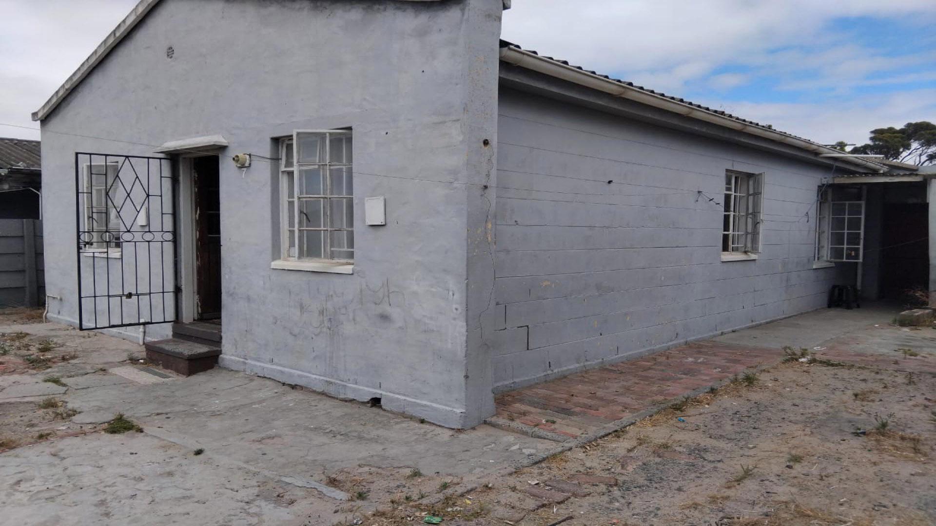 Front View of property in Mitchells Plain