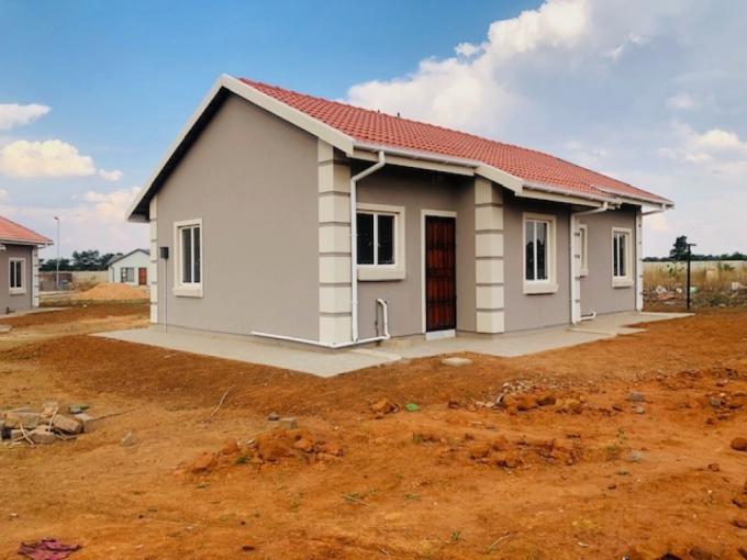 2 Bedroom House for Sale For Sale in Germiston - MR653301