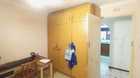 Bed Room 2 - 14 square meters of property in Amanzimtoti 