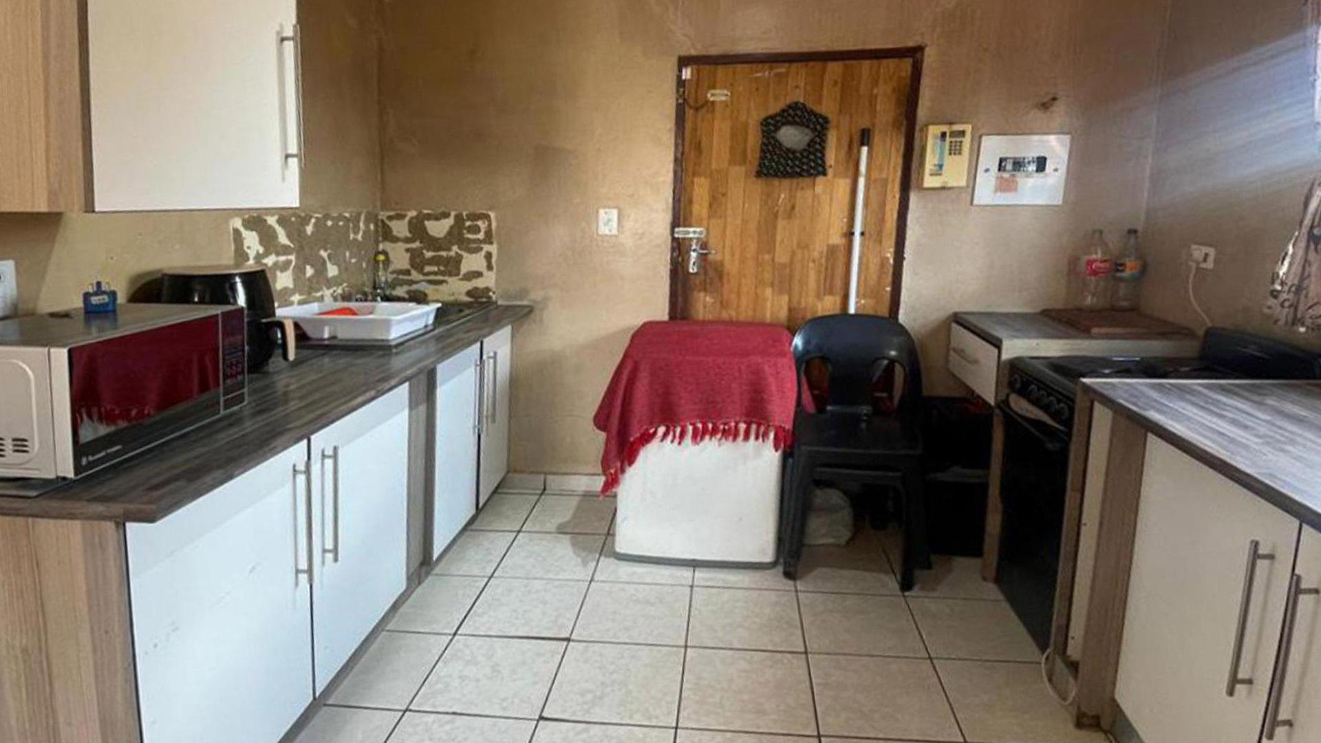 Kitchen of property in Mmabatho