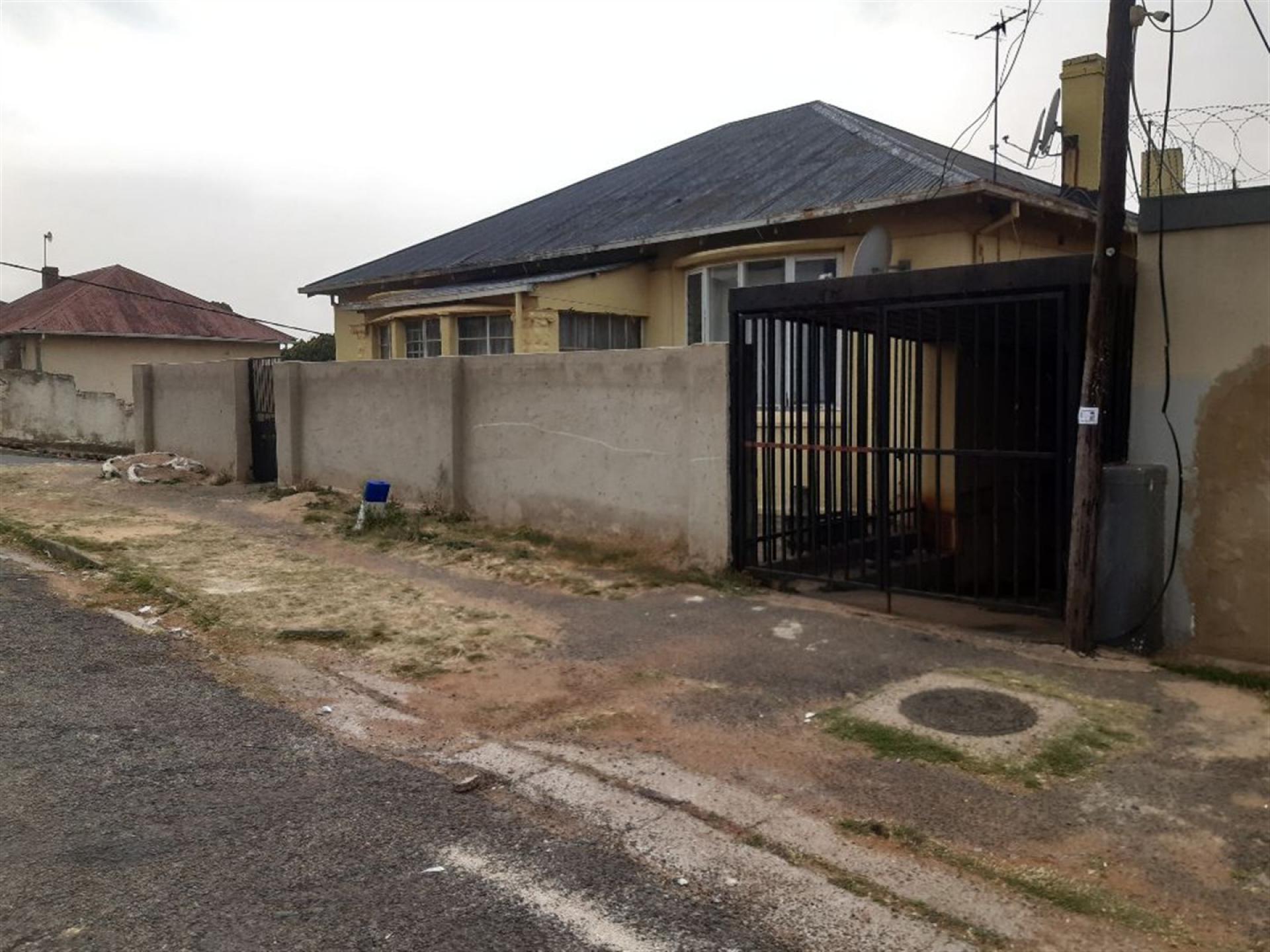 Front View of property in Malvern
