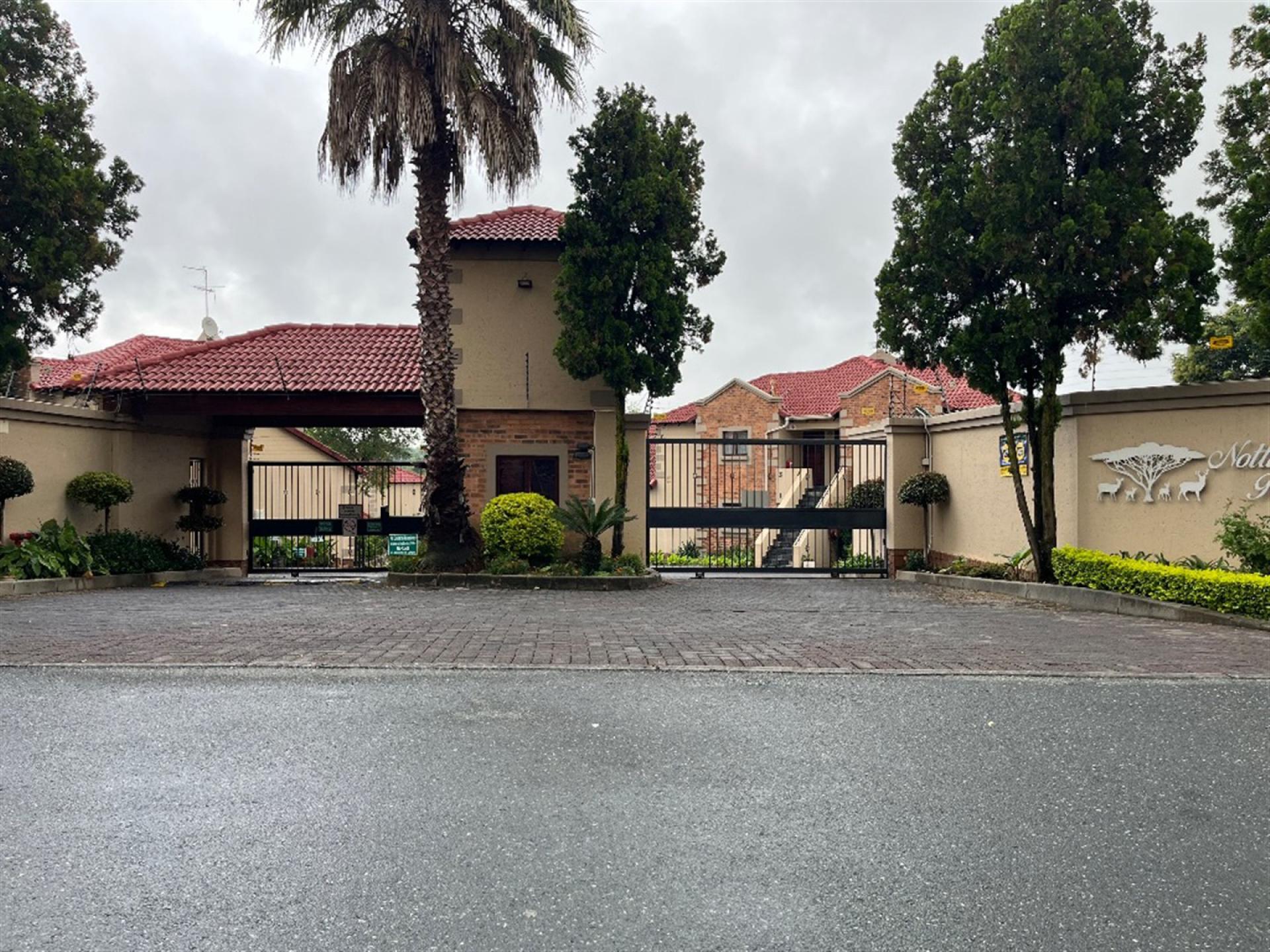 Front View of property in Randpark Ridge