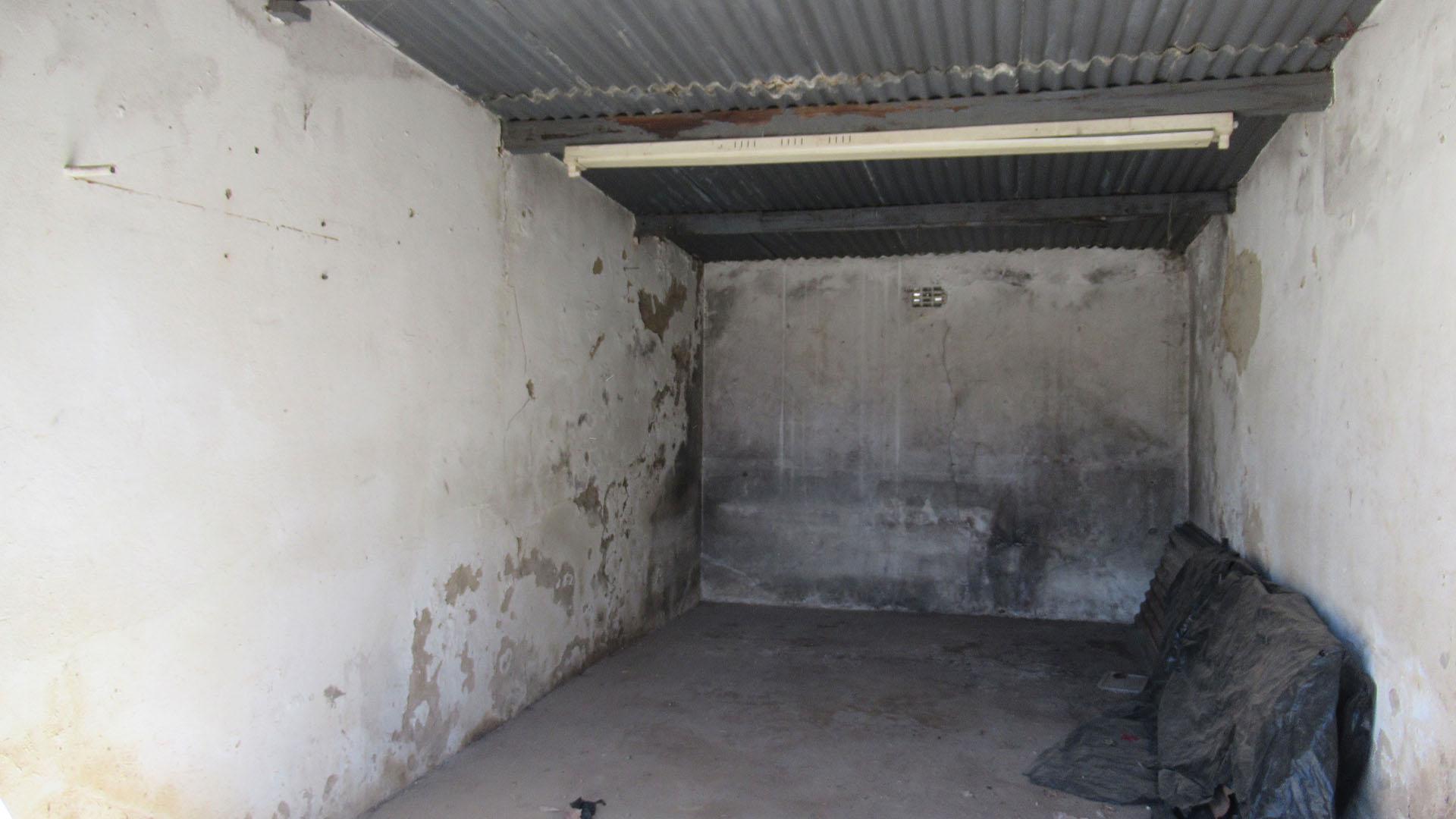 Spaces - 17 square meters of property in Krugersdorp