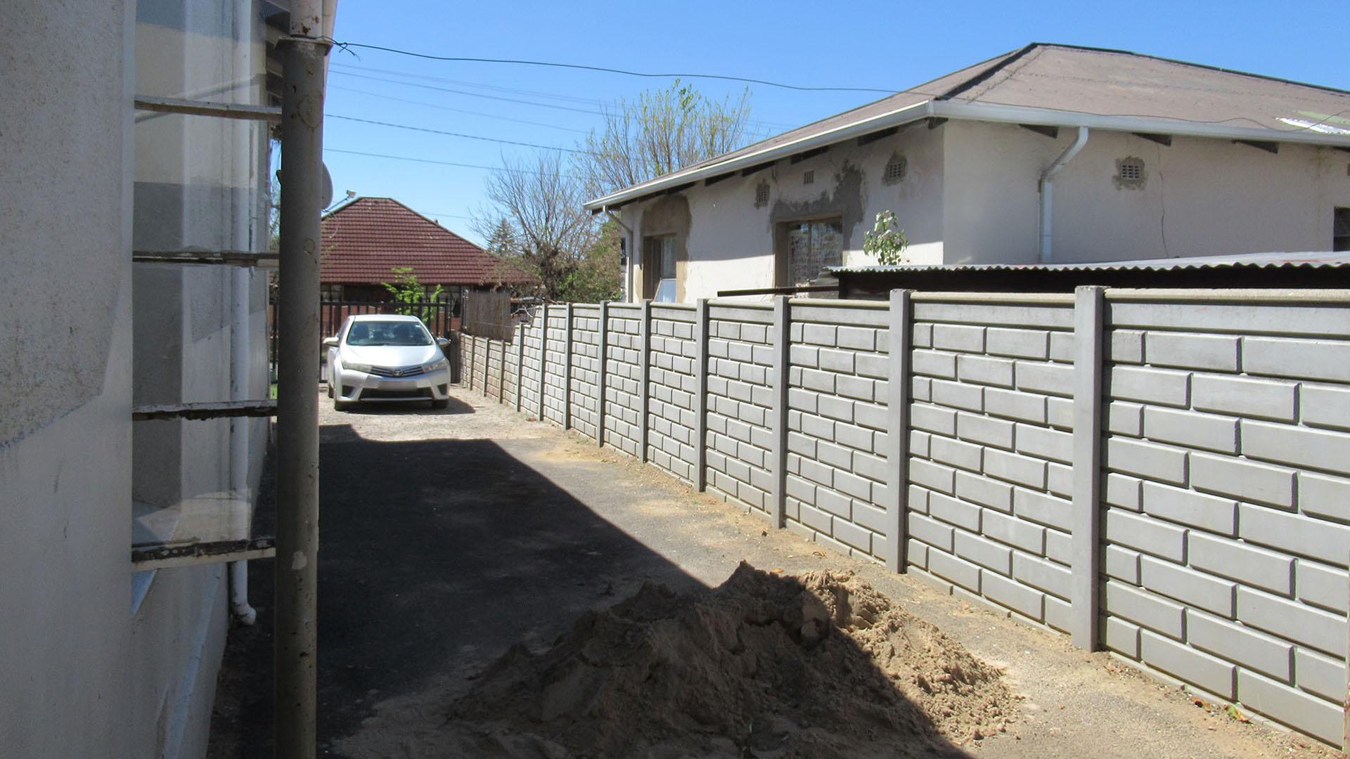 Backyard of property in Krugersdorp