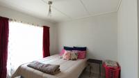 Main Bedroom - 12 square meters of property in Linbro Park A.H.