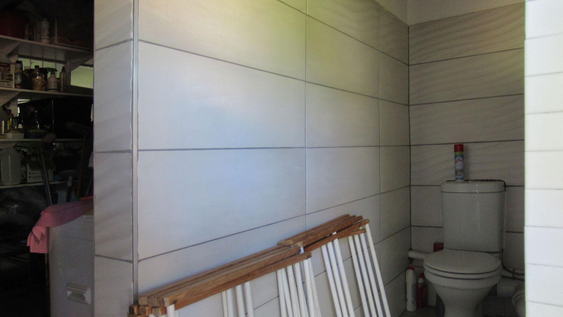 Staff Bathroom - 3 square meters of property in Rant-En-Dal