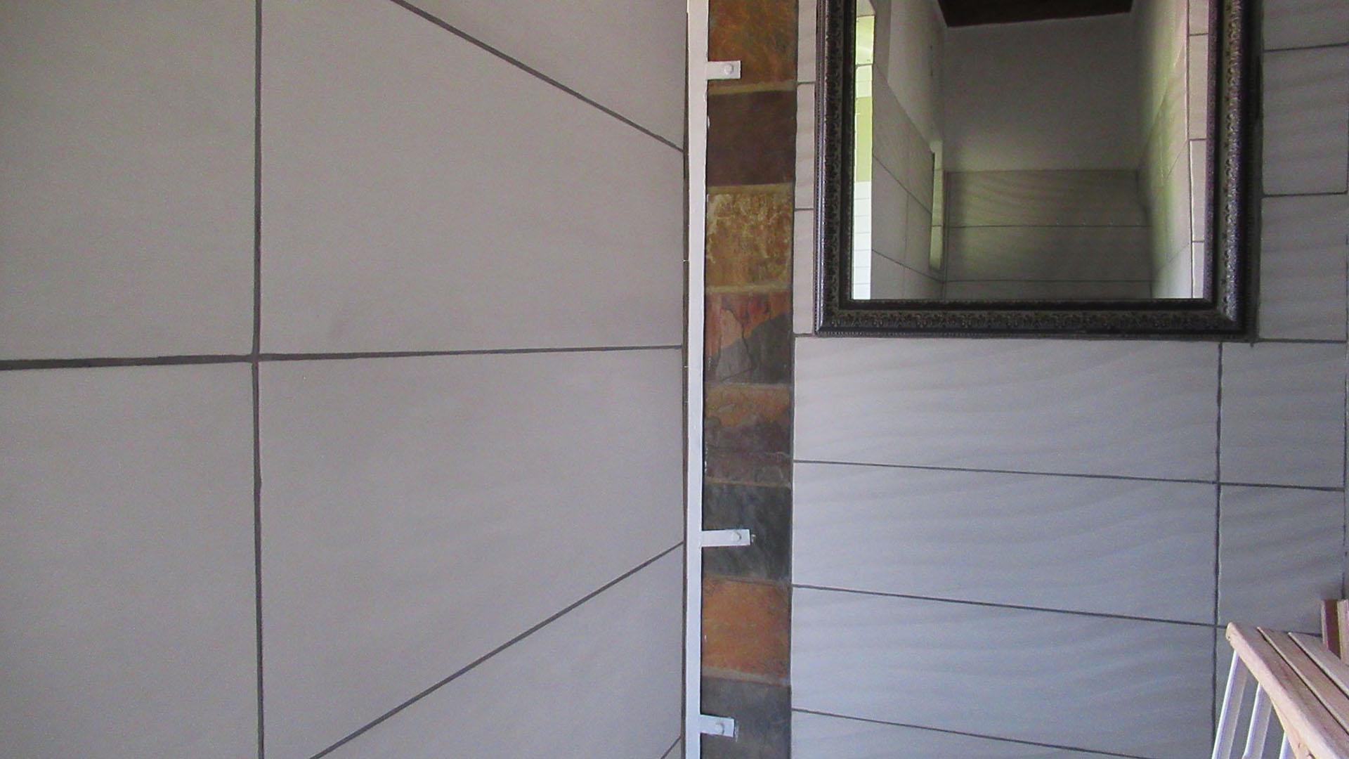 Staff Bathroom - 3 square meters of property in Rant-En-Dal