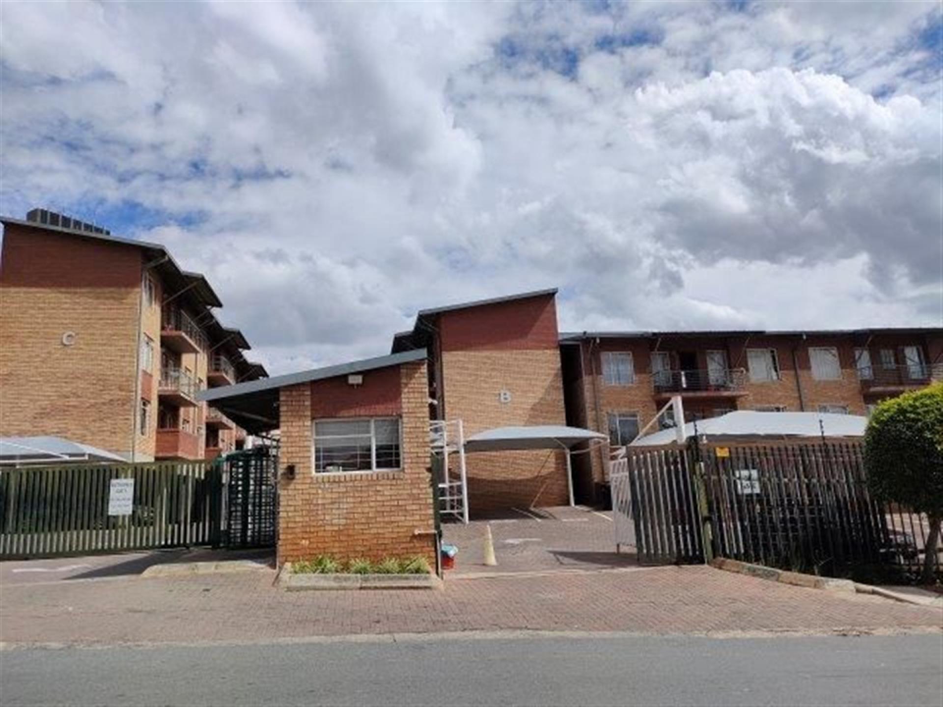 Front View of property in Braamfontein