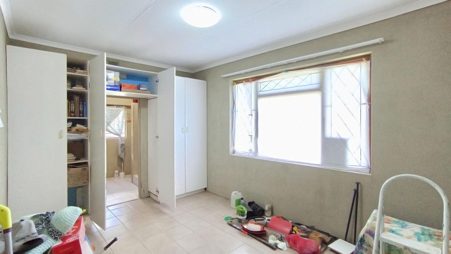 Bed Room 2 - 16 square meters of property in Woodlands - PMB