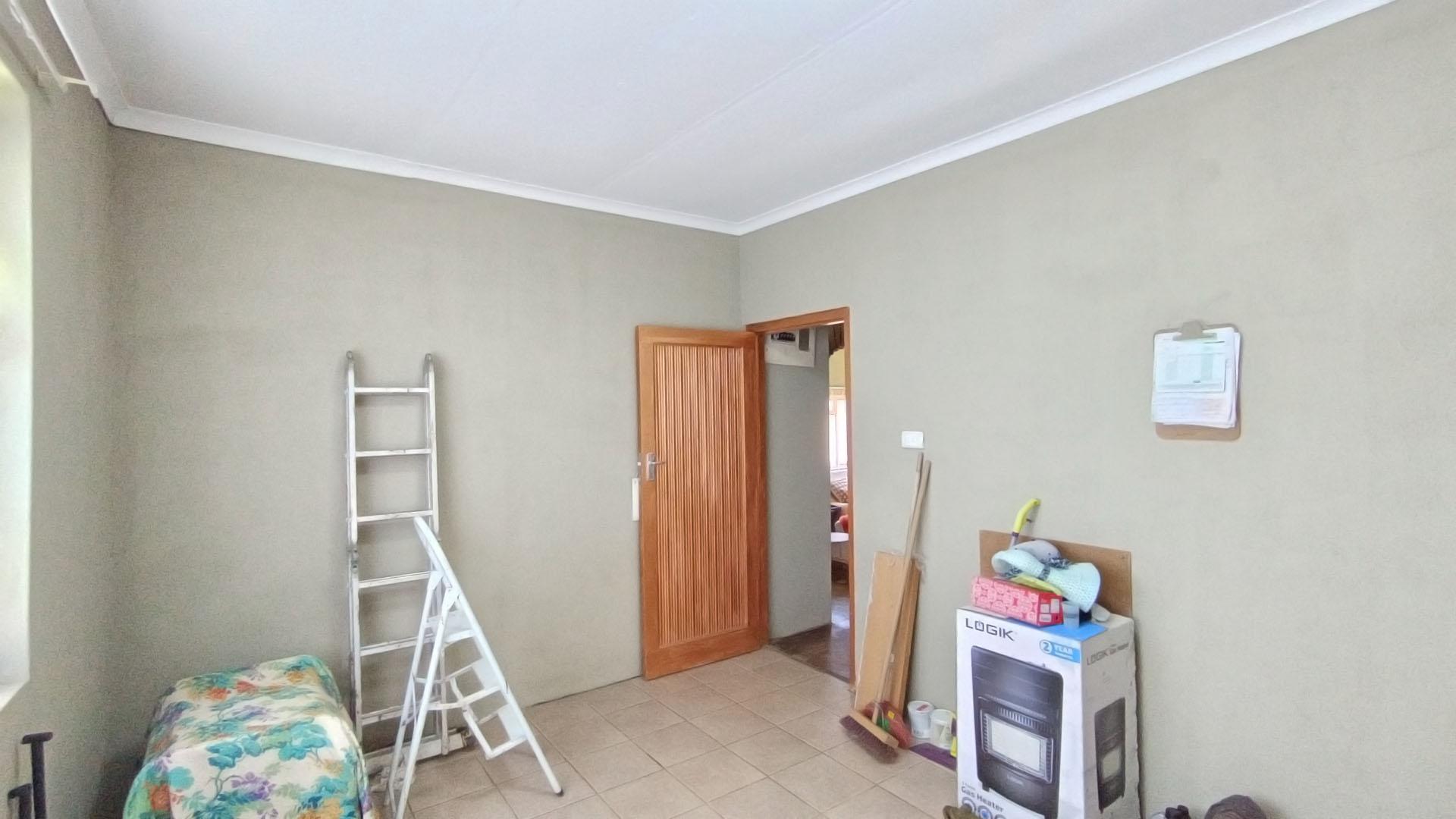 Bed Room 2 - 16 square meters of property in Woodlands - PMB