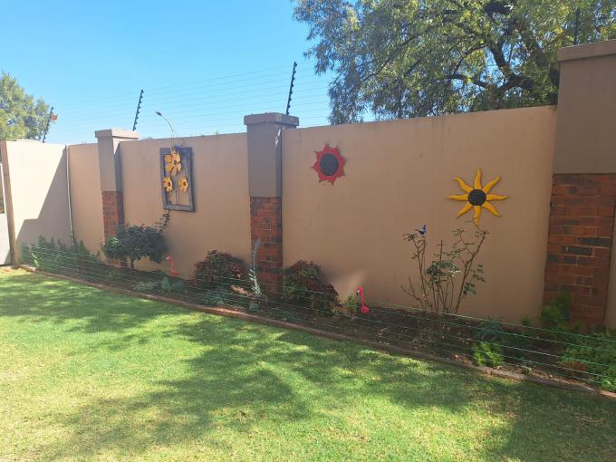 Houses For Sale in Dowerglen MyRoof.co.za